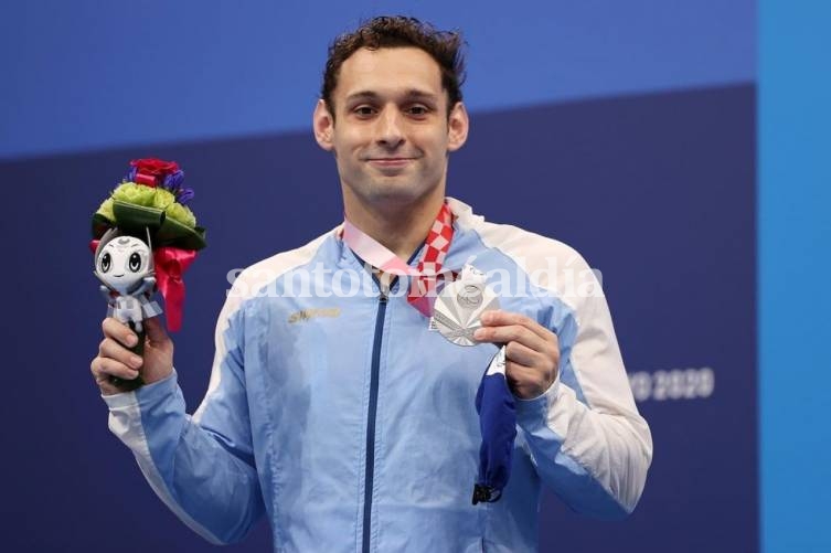 El rosarino Fernando Carlomagno consiguió la medalla de plata en la prueba de 100 metros espalda S7 de natación.