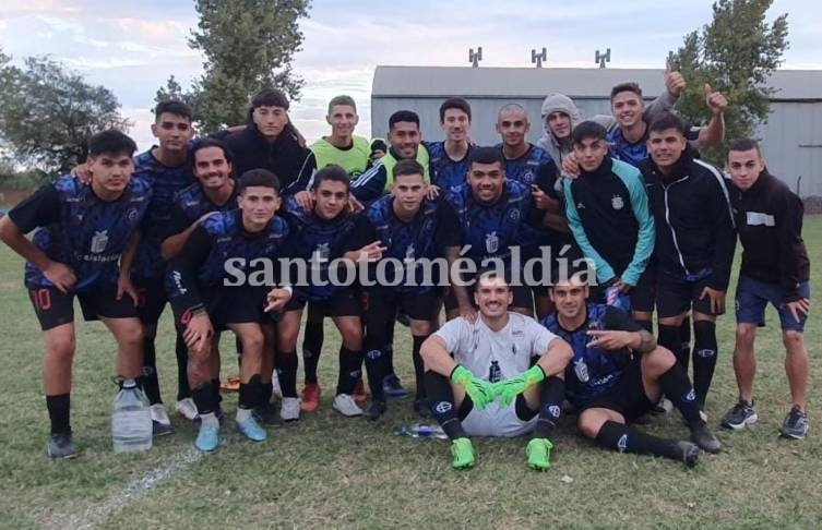 Liga Santafesina: Academia AC volvió a ganar y sigue en lo más alto del ascenso