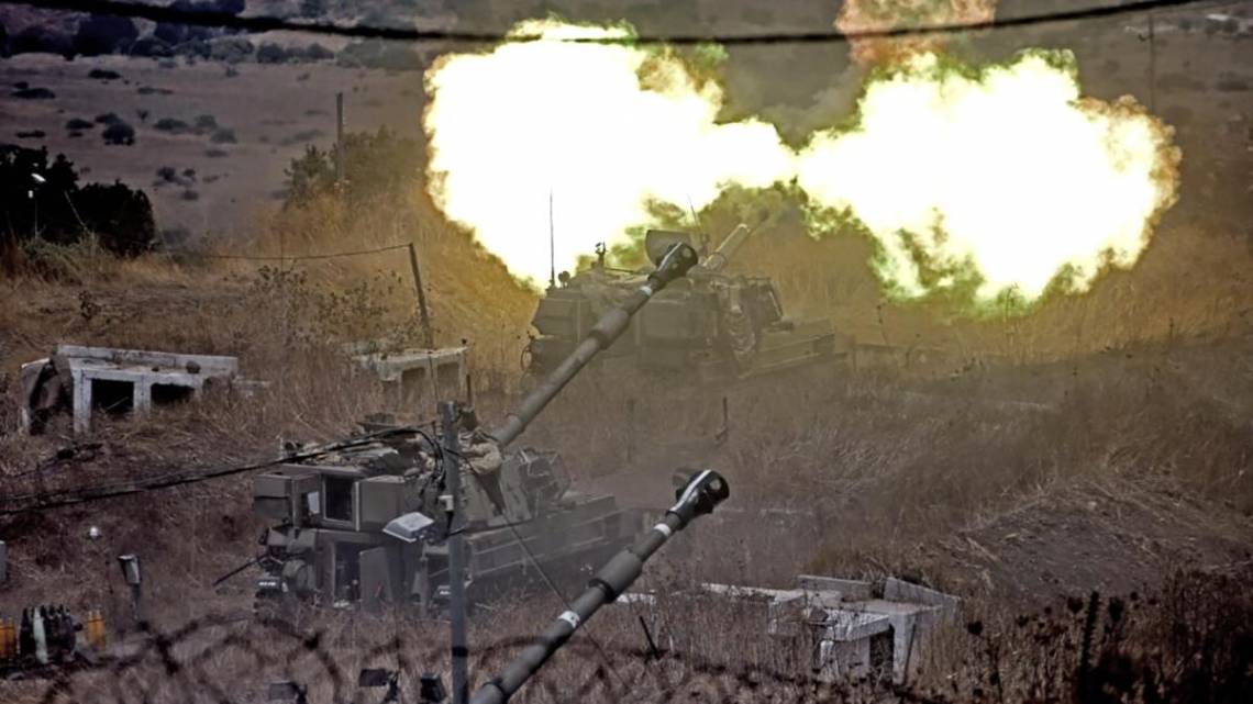 Hezbollah lanzó casi 50 cohetes a Israel tras letal ataque israelí