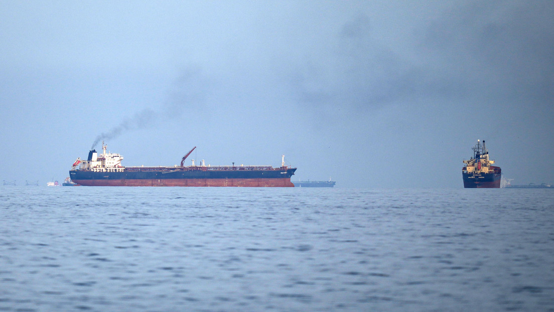 Trump amenazó a Irán con “el infierno” si no abre el estrecho de Ormuz