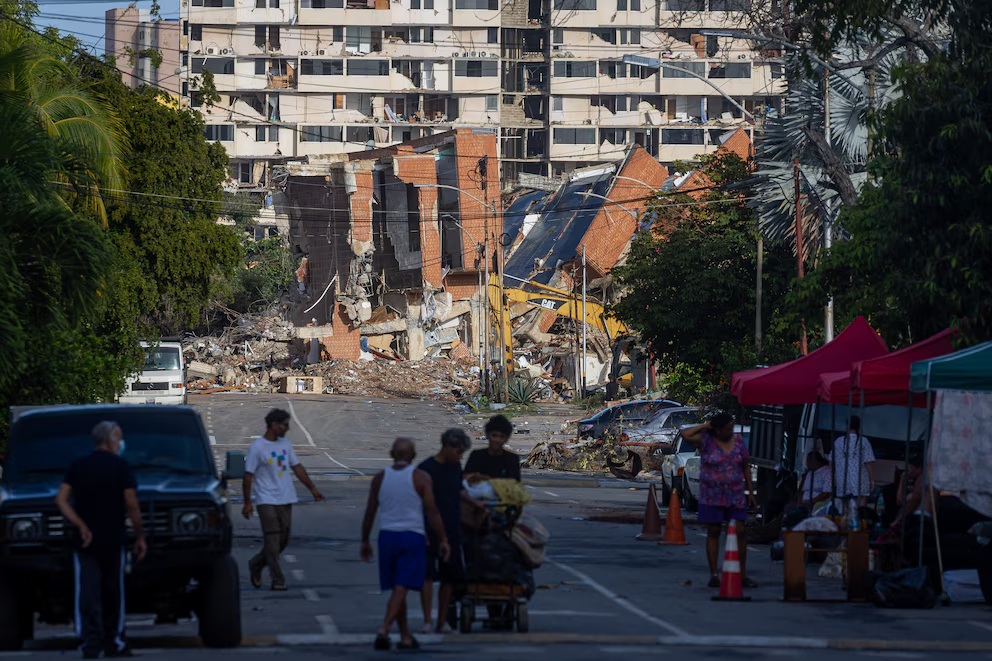 Venezuela: a una semana de los terremotos, sigue la difícil misión de buscar sobrevivientes entre los escombros