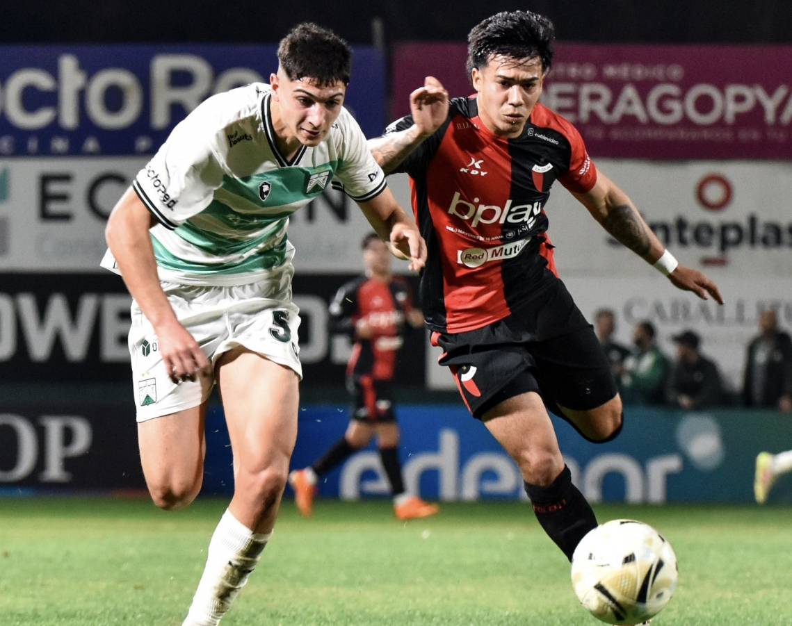 Colón pagó caro sus errores y perdió 2 a 0 ante Ferro en Caballito