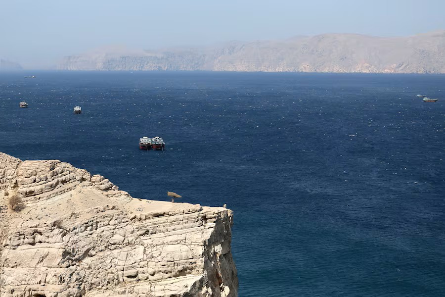 Crece la tensión en Medio Oriente: Irán impone condiciones por Ormuz y EEUU alerta por una posible escalada