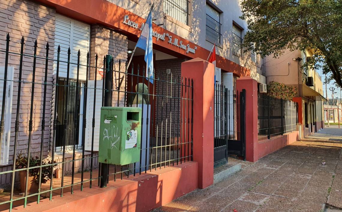 El Liceo Municipal convoca a aspirantes para interinatos y suplencias 2027