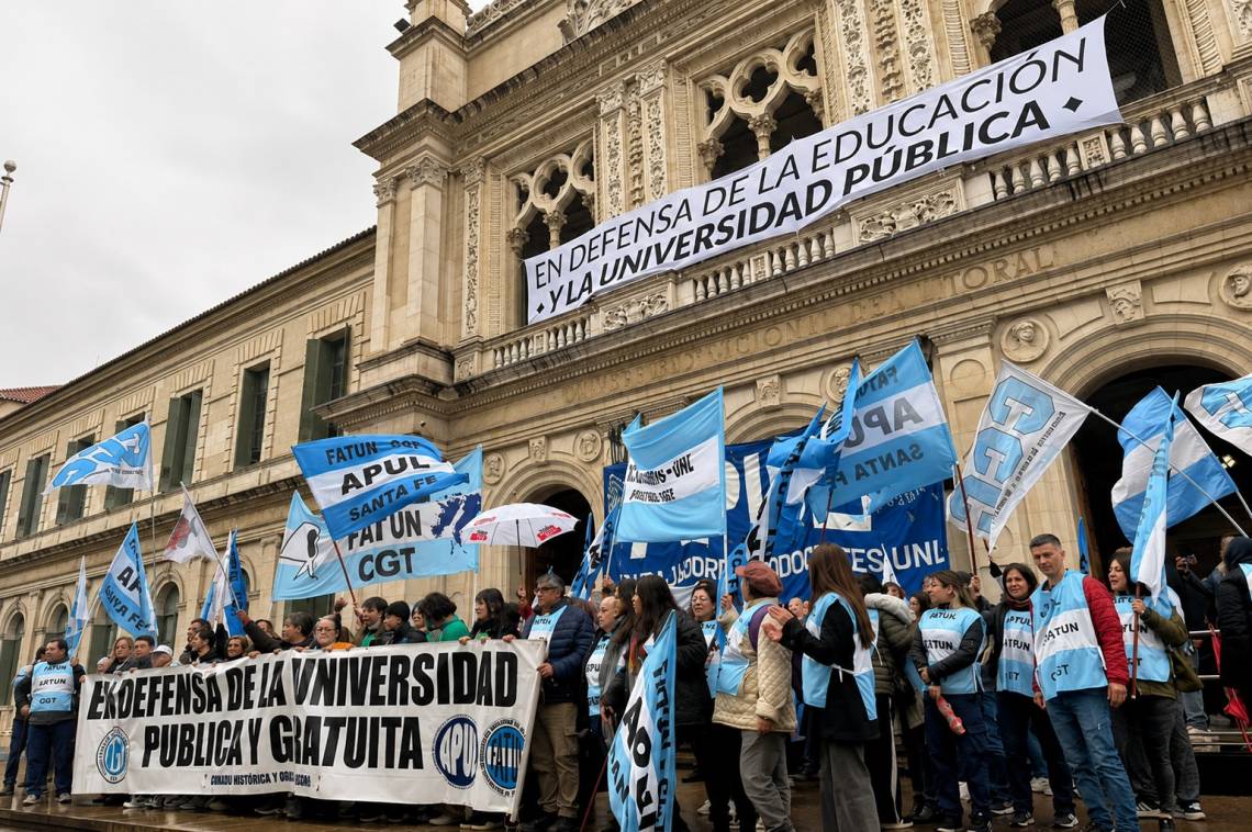 Financiamiento universitario: la Justicia declaró inconstitucional el decreto del Gobierno que frenaba la ley