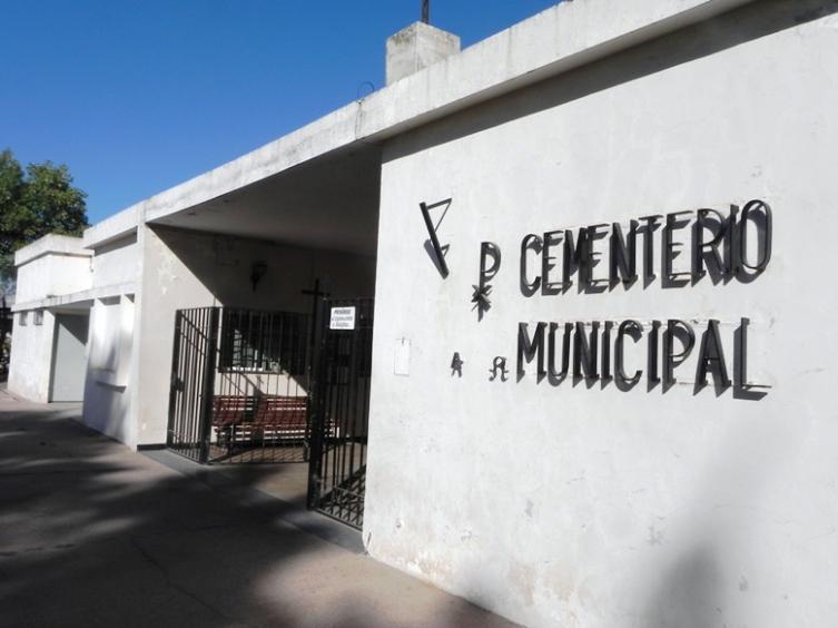 Cambio en el horario vespertino del cementerio municipal