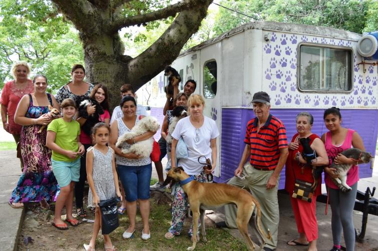 Castración de mascotas en la vecinal Centro