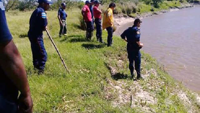 El cuerpo fue encontrado por la Policía en un descampado. 