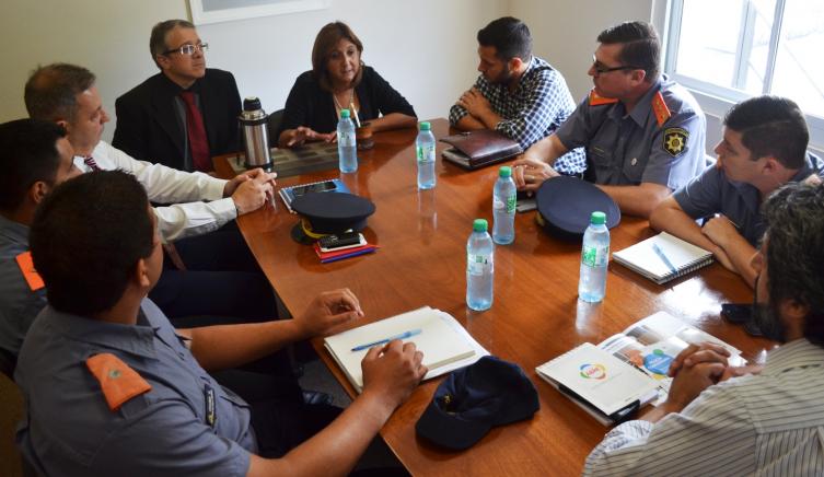 Qüesta recibió a los nuevos jefes de la Policía Comunitaria en Santo Tomé