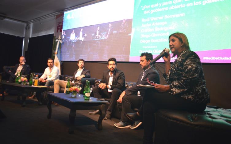 La intendente participó del 4º Congreso Red de Ciudades