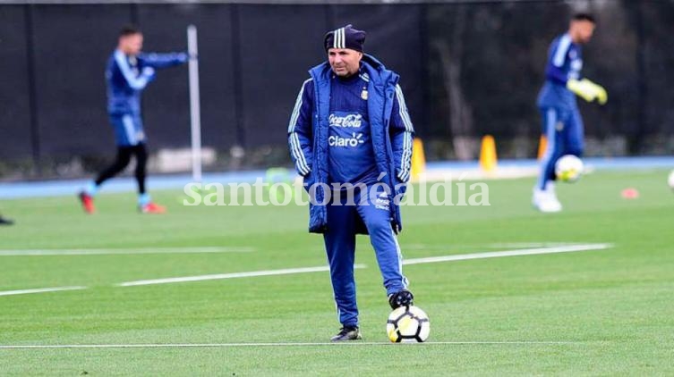 Sampaoli prepara su Selección local