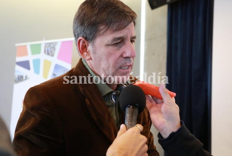 Jatón se refirió a la necesidad de una ciudad limpia de propaganda política 