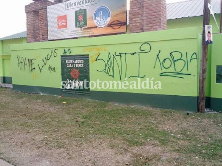 Vandalizaron la sede del club El Julepe