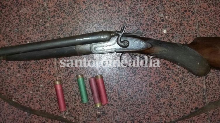 El arma secuestrada. (Foto: Gentileza Relaciones Policiales)