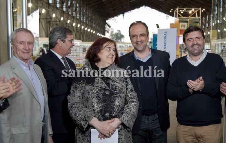 Abrió sus puertas la Feria del Libro de Santa Fe