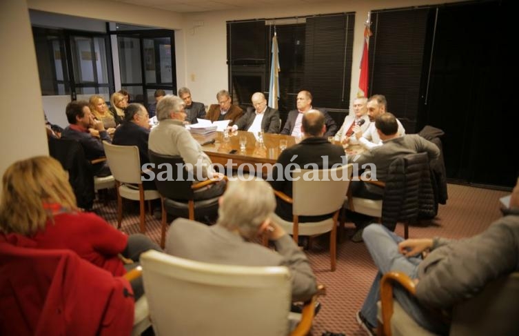 Jatón: “Hay que diseñar políticas públicas junto a los comerciantes”