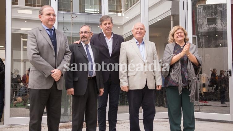 Lifschitz inauguró el nuevo edificio del 