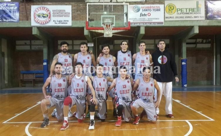 CUST festejó el ascenso con otra victoria