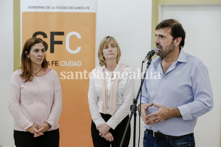 Pereira encabezó el lanzamiento del sitio web. (Foto: Municipalidad)