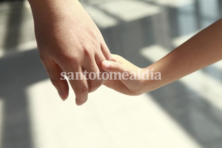 Lanzan una convocatoria nacional para adoptar a una nena de 13 años