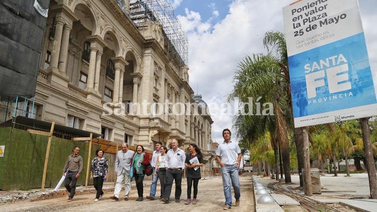 Los ministros Morini y González encabezaron esta mañana la recorrida por las obras. (foto: Gobierno de Santa Fe)