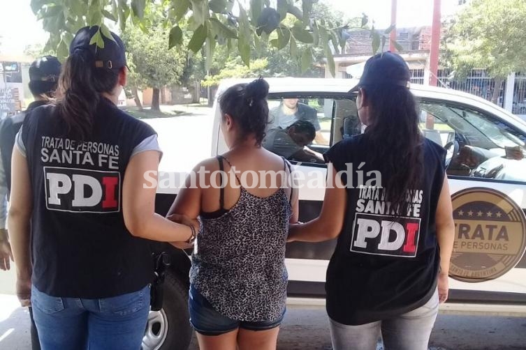 La mujer detenida por la PDI.