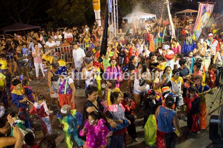Cierre a pura cumbia para los carnavales santafesinos