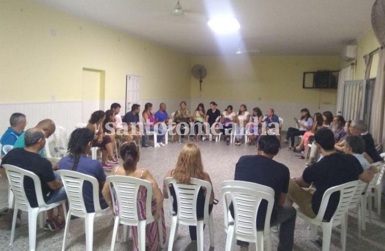 Con diversas expresiones, se reunió el Frente Ciudadano para la Victoria