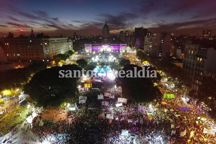 #8M: Multitudinaria marcha por el Día Internacional de la Mujer