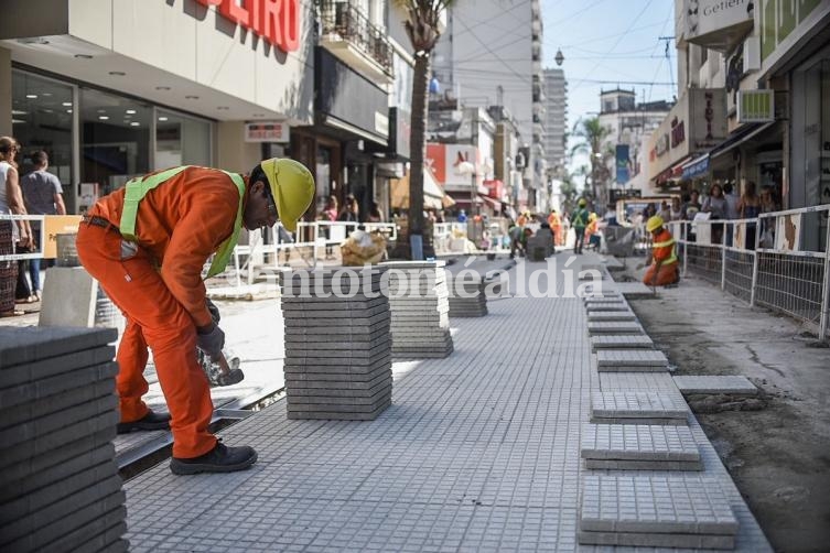 Santa Fe: Avanza la remodelación de la peatonal