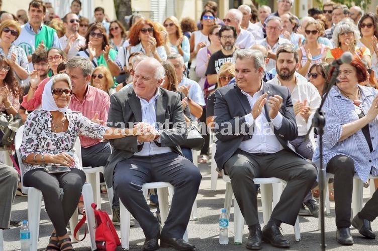 Lifschitz encabezó el acto por el Día de la Memoria en Santa Fe