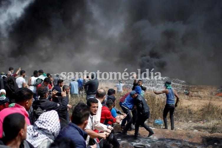 Otro viernes de furia en Gaza: miles de palestinos se manifiestan en la frontera con Israel