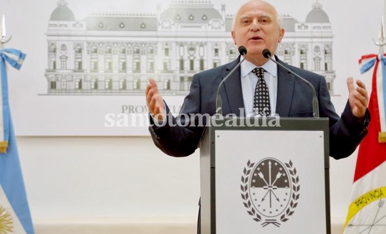 Lifschitz presentó el proyecto de reforma de la Constitución provincial