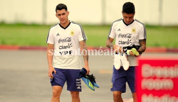 Enzo Pérez titular y Cristian Pavón sigue en el banco