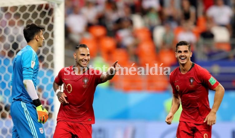 Portugal pasó a octavos con lo justo
