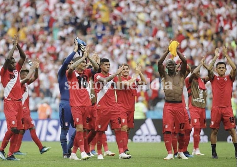 Perú ganó en un Mundial después de 40 años