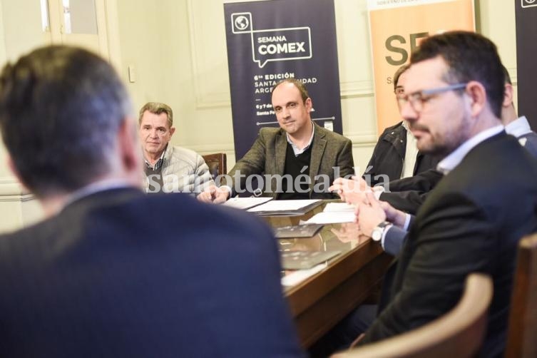 Corral: “Queremos que nuestra región potencie su capacidad exportadora”