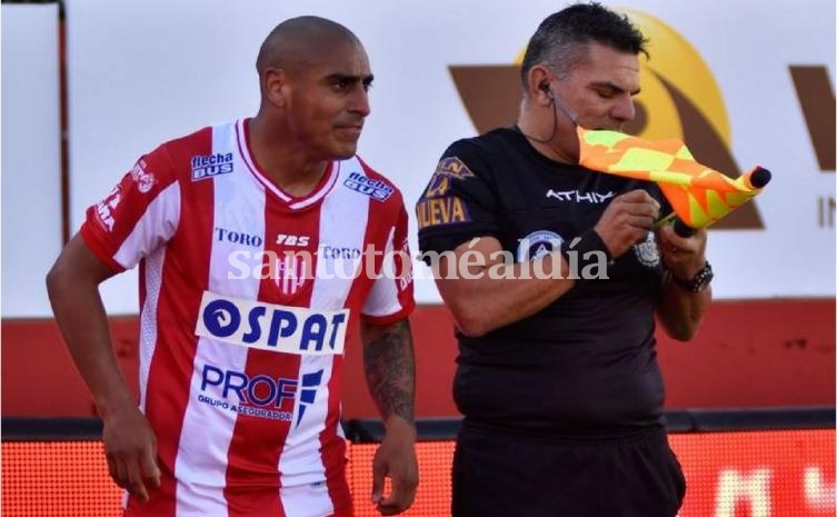 Rosario Central viene a la carga por Diego Zabala