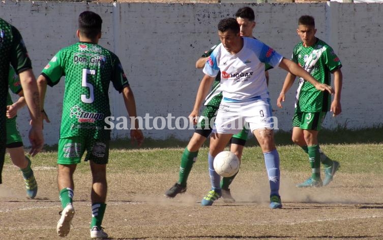 Liga Santafesina: Don Salvador rescató un punto sobre la hora