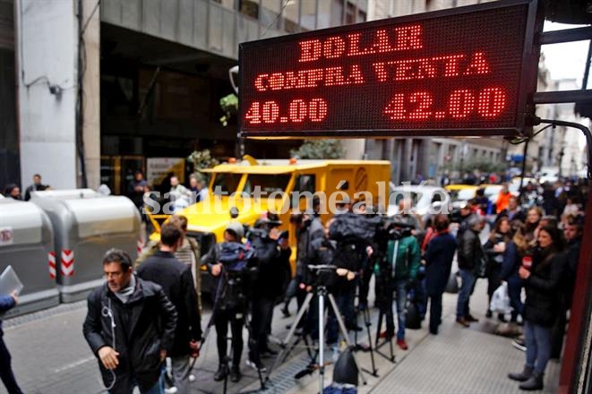 Dólar: superó los $ 41 y cerró en $ 38,20