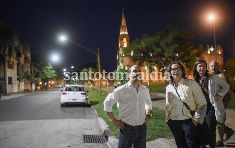 Santa Fe incorpora iluminación led