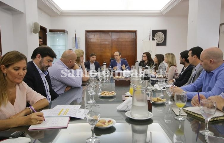 Santa Fe: Corral presentó el proyecto de Presupuesto