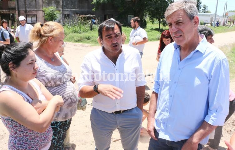 Construyen 102 viviendas en barrio Acería de Santa Fe
