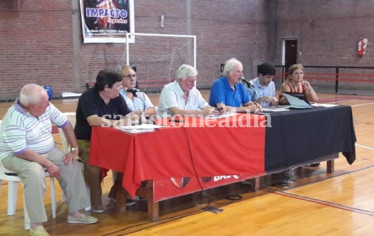 Colón celebró su Asamblea Ordinaria. (Foto: El Litoral)