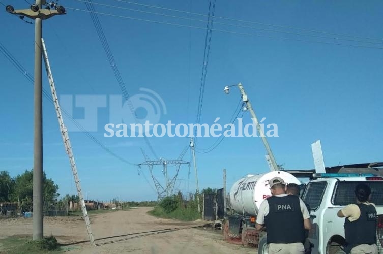 Santa Fe: intentaron hacer una conexión clandestina y se electrocutaron