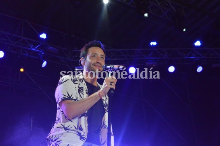 Luciano Pereyra cerró la jornada inicial del Festival del Pescador. (Comuna de Sauce Viejo)