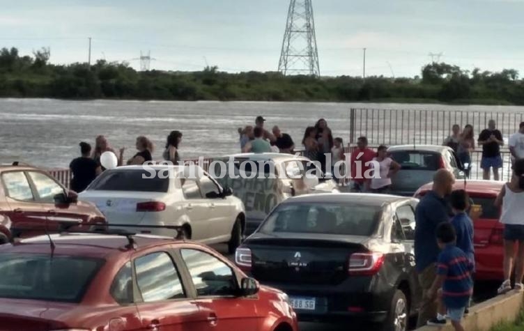 Marcharon a la costanera de Santa Fe por el aumento en los planes de autoahorro