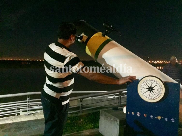 Mil personas visitaron el Observatorio Municipal por el eclipse de luna