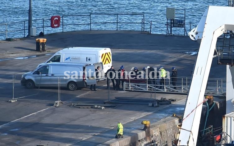 Rescatan un cuerpo hallado en el avión que trasladaba a Emiliano Sala