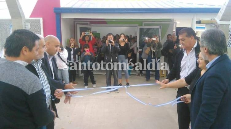 Se realizó la inauguración oficial del Centro de Cuidado Infantil en barrio Adelina Oeste. 